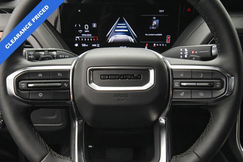Used 2025 GMC Yukon Denali image 40