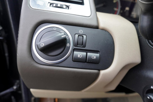 Used 2012 Land Rover Range Rover Sport HSE LUX image 25
