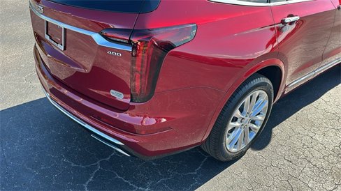 Used 2020 Cadillac XT6 Premium Luxury image 12