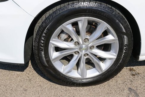 Used 2023 Chevrolet Malibu LT image 7