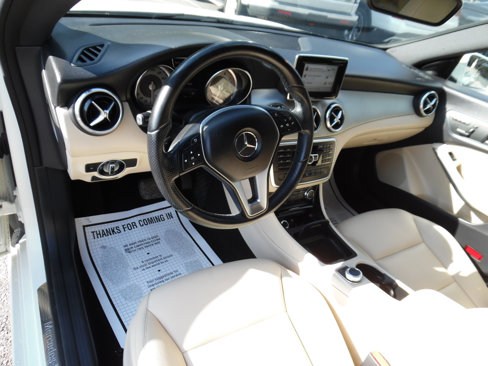 Used 2014 Mercedes-Benz CLA 250 image 11