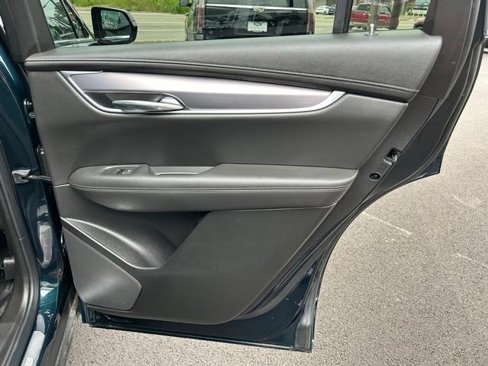 Used 2024 Cadillac XT6 Luxury image 22