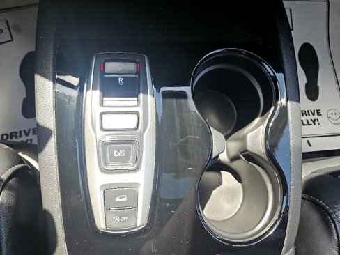 Used 2017 Honda Pilot Touring image 33