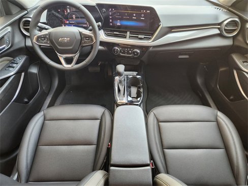 Used 2025 Chevrolet Trax ACTIV w/ Driver Confidence Package image 22