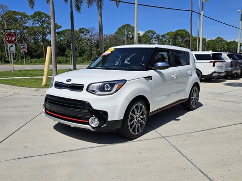 Certified 2018 Kia Soul ! w/ Tech Package image 3