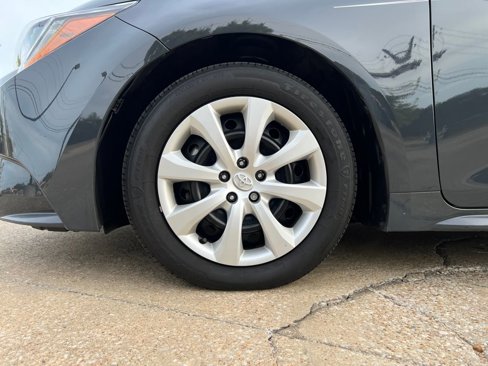 Used 2024 Toyota Corolla LE image 20