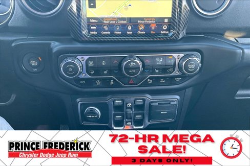 Used 2020 Jeep Gladiator Overland image 24