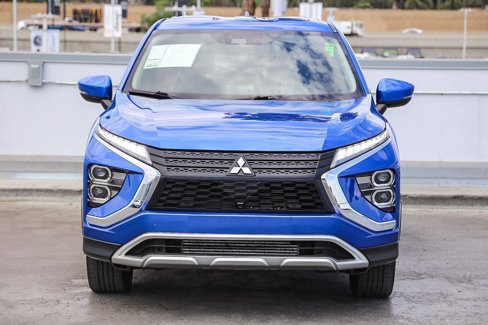 Used 2024 Mitsubishi Eclipse Cross SE image 3