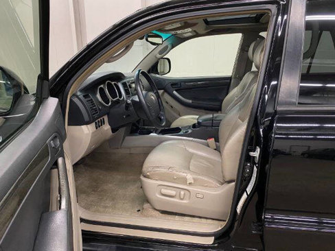 Used 2004 Toyota 4Runner Limited image 9