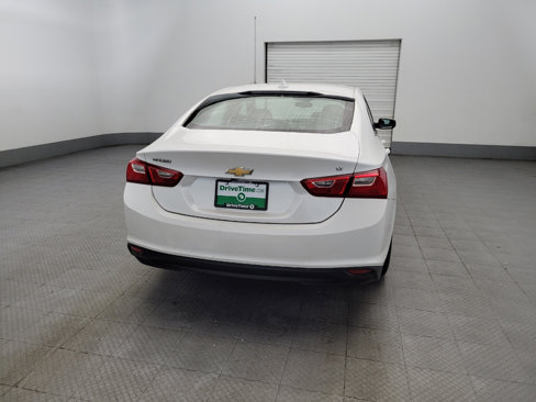 Used 2017 Chevrolet Malibu LT image 7