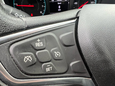 Used 2018 Chevrolet Equinox LS image 24