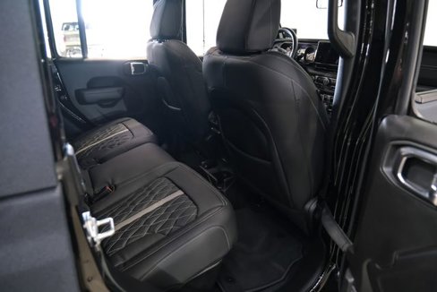 Used 2025 Jeep Gladiator Sport image 68