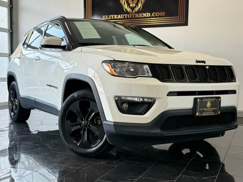 Used 2018 Jeep Compass Latitude w/ Popular Equipment Group image 1