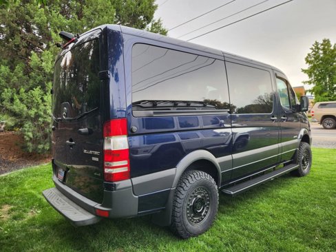 Used 2016 Mercedes-Benz Sprinter 2500 image 5