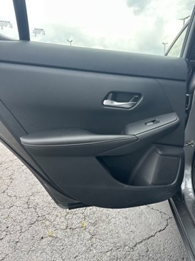 Used 2023 Nissan Sentra SV w/ Trunk Package image 13