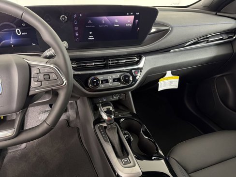 New 2025 Buick Envista Sport Touring w/ Convenience I Package image 28