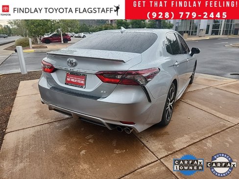 Used 2023 Toyota Camry SE image 4