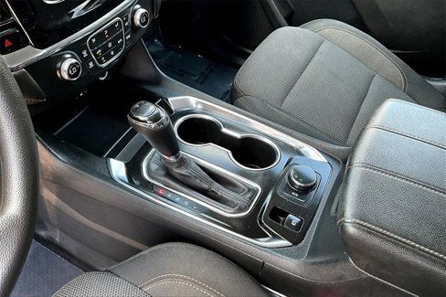 Used 2020 Chevrolet Traverse LS image 17