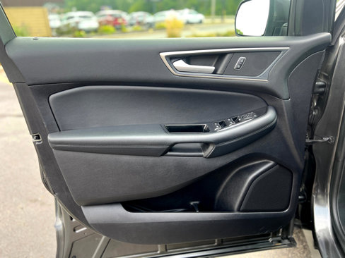 Used 2019 Ford Edge SEL w/ Equipment Group 201A image 13