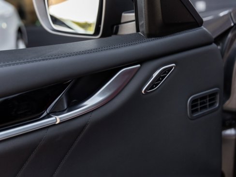 Used 2023 Maserati Ghibli Modena image 20