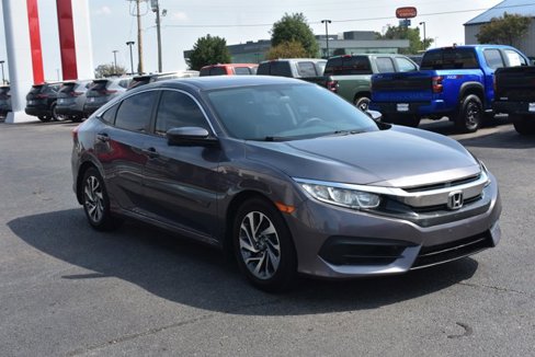 Used 2018 Honda Civic EX image 3