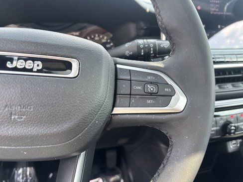 Used 2023 Jeep Compass Altitude w/ Sun and Sound Group image 22