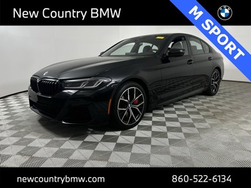 Used 2021 BMW 540i xDrive w/ M Sport Package image 3
