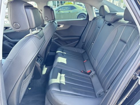 Used 2021 Audi A4 2.0T Premium w/ Convenience Package image 34