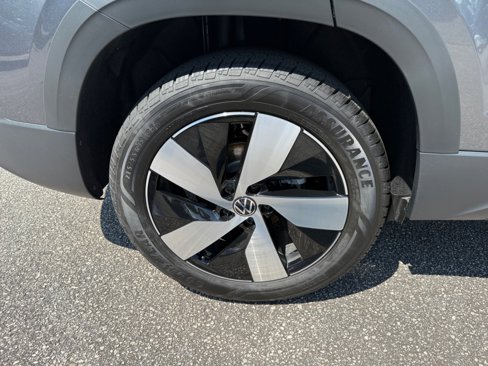 New 2025 Volkswagen Taos S image 23