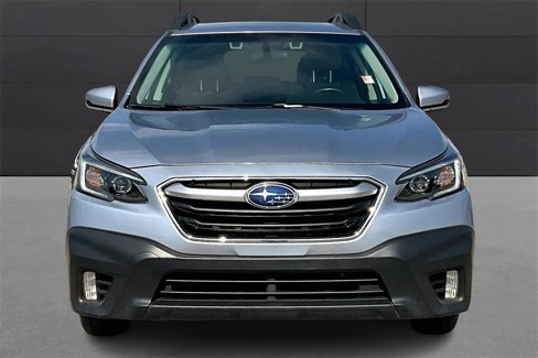 Used 2022 Subaru Outback Premium image 3