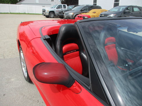 Used 2000 Chevrolet Corvette Convertible w/ Memory Pkg image 25
