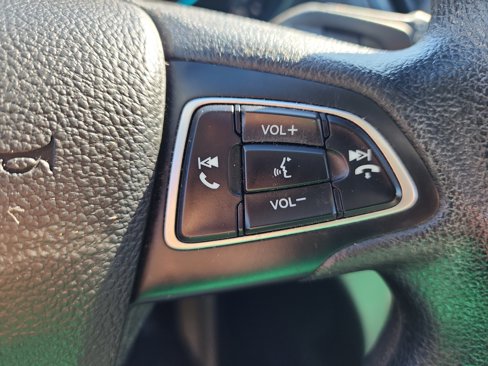 Used 2019 Ford Escape SE image 19