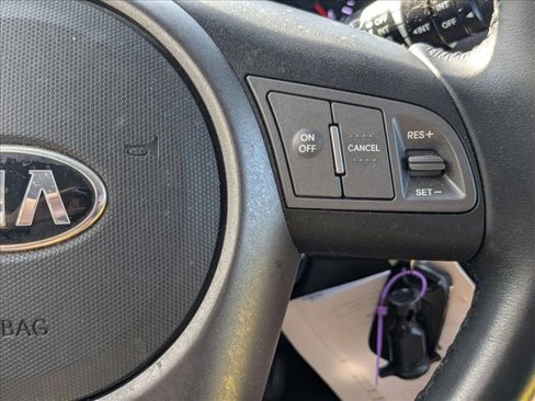 Used 2013 Kia Soul + w/ Audio Pkg image 10