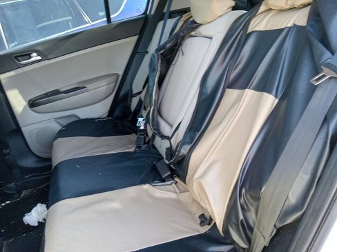 Used 2020 Kia Sportage LX image 6