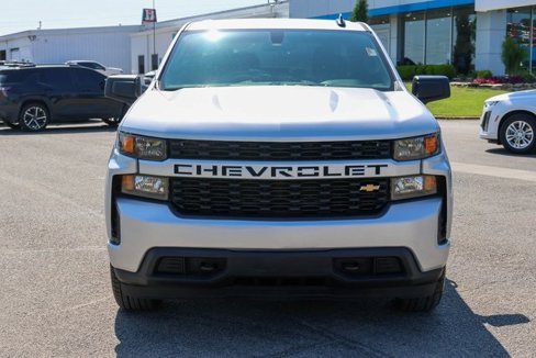Used 2021 Chevrolet Silverado 1500 Custom image 2