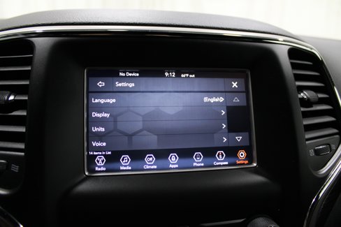 Used 2019 Jeep Grand Cherokee Laredo image 20