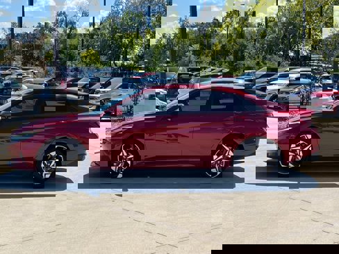 Used 2023 Hyundai Elantra SEL w/ Convenience Package image 6