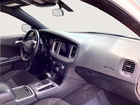 Used 2023 Dodge Charger SXT image 8