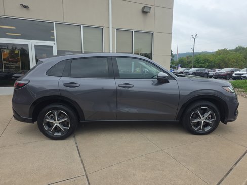 Used 2023 Honda HR-V EX-L image 4