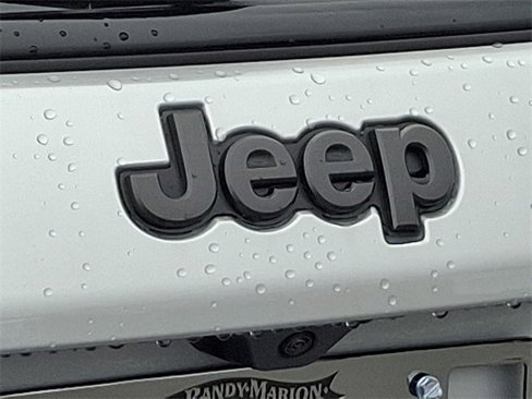 New 2025 Jeep Compass Latitude w/ Altitude Special Edition image 10