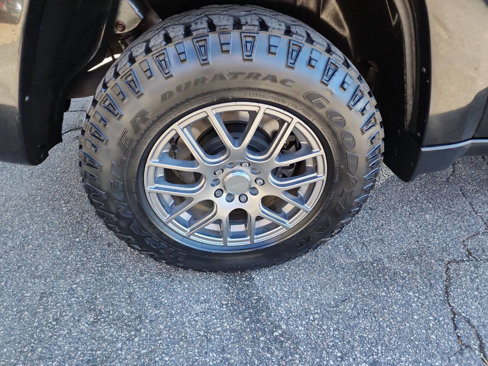 Used 2012 Jeep Liberty Sport image 23