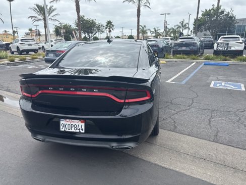 Used 2017 Dodge Charger SXT w/ Blacktop Package image 28