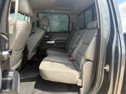 Used 2019 Chevrolet Silverado 2500 LTZ w/ Vortec Plus Package image 10