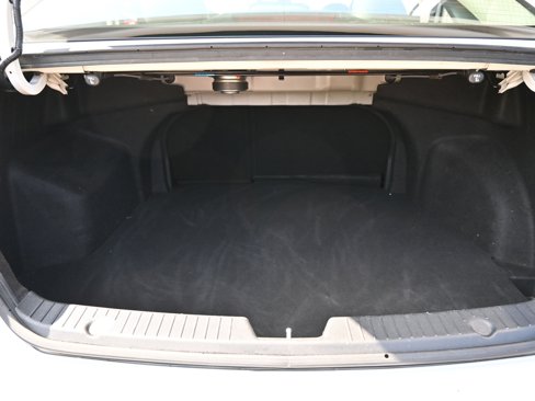 Used 2013 Hyundai Sonata SE w/ Navigation & Sunroof Pkg image 16