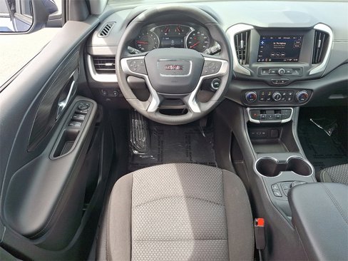 Certified 2022 GMC Terrain SLE w/ Driver Convenience Package image 11