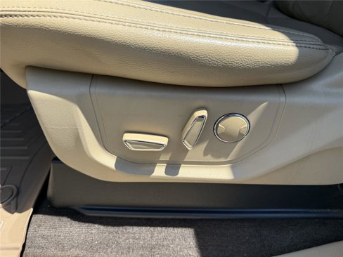 Used 2018 Ford F150 Lariat w/ Equipment Group 502A Luxury image 21