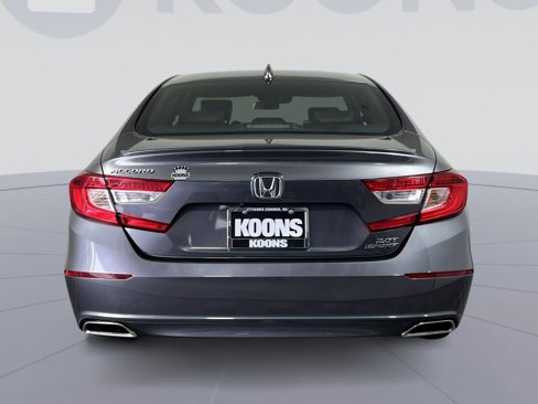 Used 2018 Honda Accord Sport image 5