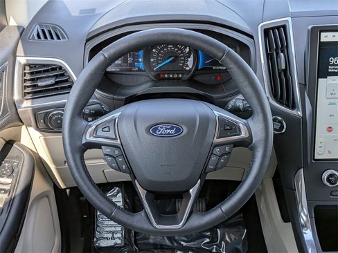 Used 2022 Ford Edge Titanium w/ Equipment Group 301A image 17