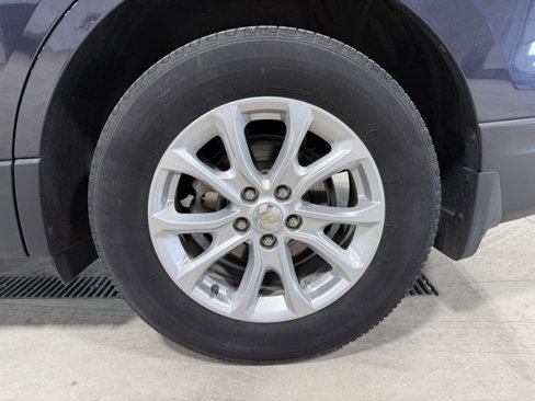 Used 2018 Chevrolet Equinox LT image 41