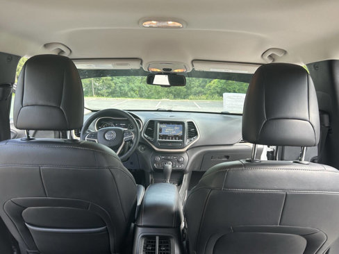 Used 2014 Jeep Cherokee Limited image 27